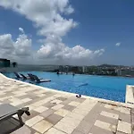 Penthouse Con Hermosa Vista Al Mar