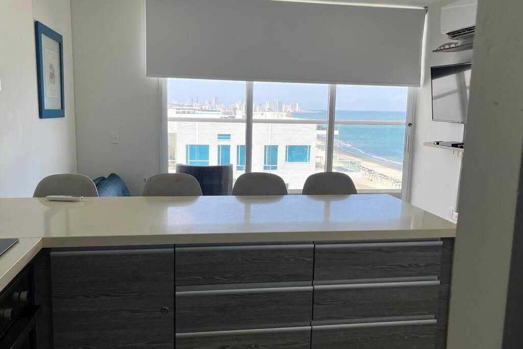 Penthouse Con Hermosa Vista Al Mar Apartamento